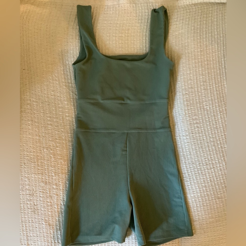 Revolve x Strut This Green Ribbed Workout Romper Yoga Playsuit One Piece Shorts